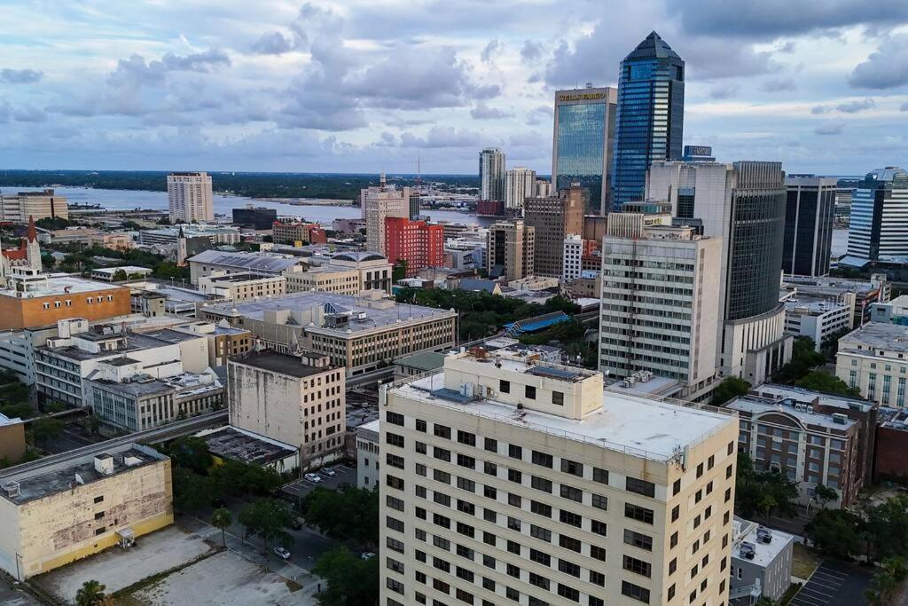Luxury Skyrise Condo Downtown Jax Джаксънвил Екстериор снимка