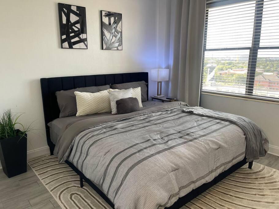 Luxury Skyrise Condo Downtown Jax Джаксънвил Екстериор снимка