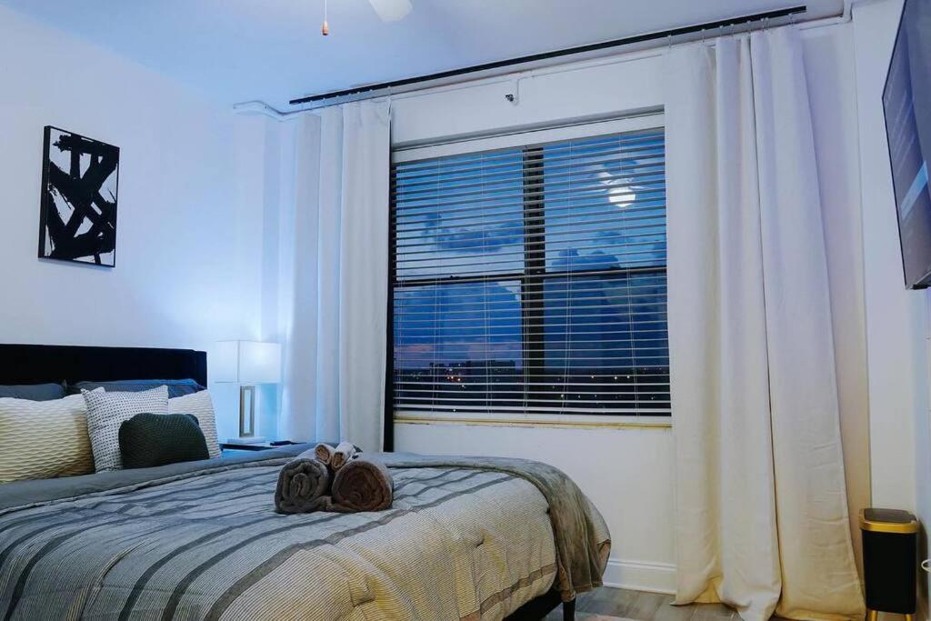 Luxury Skyrise Condo Downtown Jax Джаксънвил Екстериор снимка